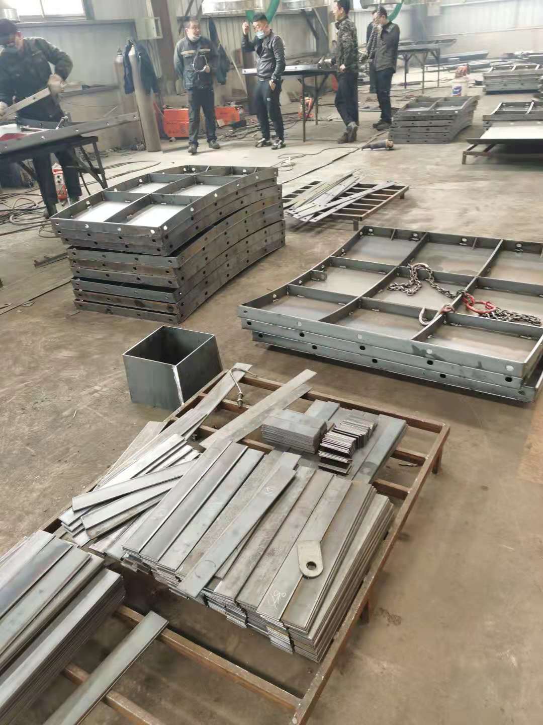 1622640171701229.jpg 風(fēng)電基礎(chǔ)模板