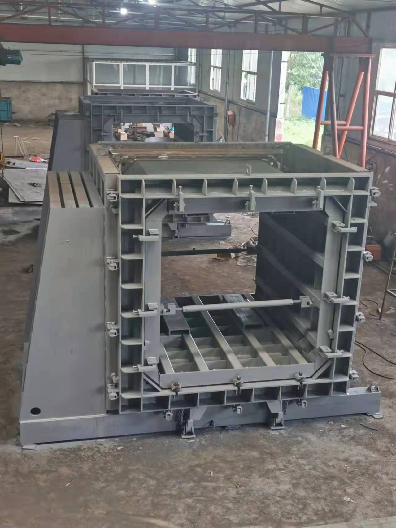 1640317896512504.jpg 管廊模具6.jpg